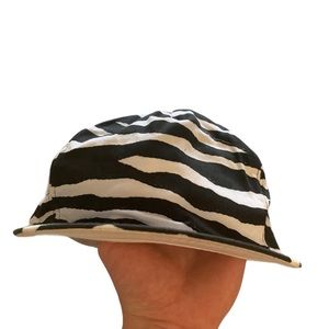 Vintage 90s Zebra Striped Snapback Hat